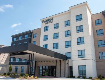 Fairfield Inn & Suites